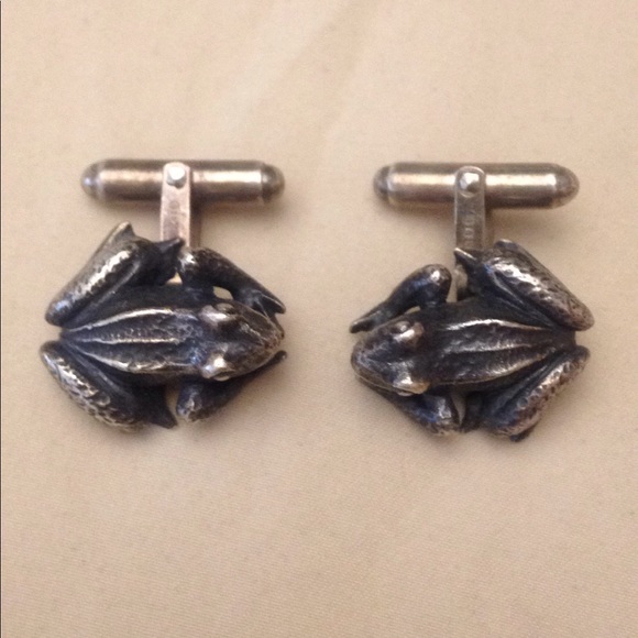 English vintage silver frog cuff links